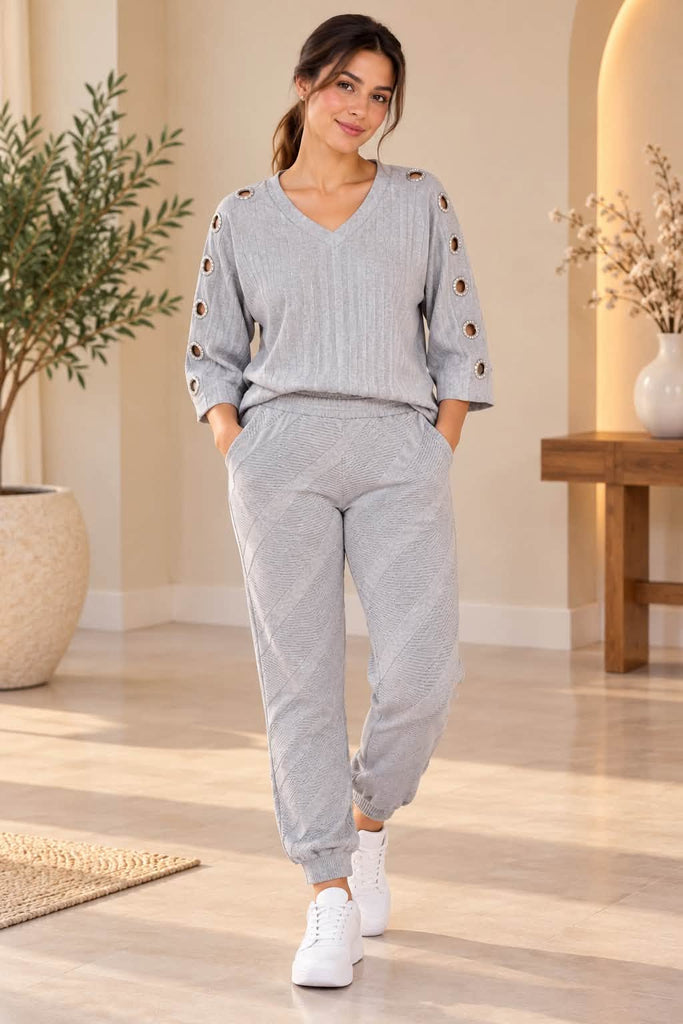 Elegant Gray Tracksuit – Comfort with Style
